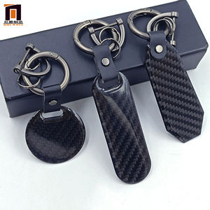 พวงกุญแจโลหะแบบกำหนดเองที่ใส่กุญแจบัตรอลูมิเนียมคาร์บอนไฟเบอร์3D หรูหราโลโก้แบรนด์ใหม่ - Product Image 3