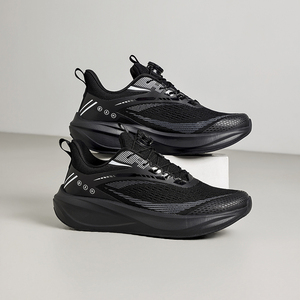 Chaussures de course pour <span class=keywords><strong>hommes</strong></span> 2026 avec système de laçage rapide, baskets athlétiques en maille respirante, amorti léger pour le jogging - Product Image 4