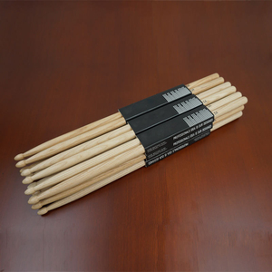 Baquetas de Batería American Classic 5A/7A Cómodas y Antideslizantes con Punta de Madera para Cualquier Situación Musical - Product Image 1