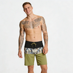Shorts de sport légers pour hommes avec poche zippée, séchage rapide et respirants - Product Image 1