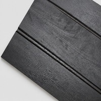 Planches de terrasse en teck sud-américain brûlé en gros, teck de Cumaru traité Hermo, pour projets commerciaux de terrasses extérieures et aménagements paysagers