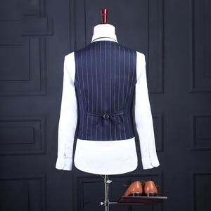 Trajes de <span class=keywords><strong>Hombre</strong></span> <span class=keywords><strong>Azul</strong></span> <span class=keywords><strong>Marino</strong></span> a Rayas de 3 Piezas de Alta Calidad Listos para Enviar - Product Image 4