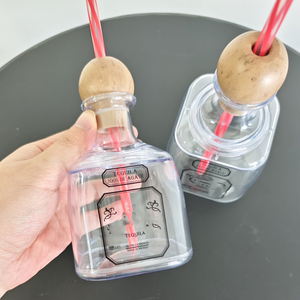 Botella de Plástico Reutilizable de 12 oz, Mini Botella de Tequila para Cócteles, Vaso Patrone <span class=keywords><strong>con</strong></span> Tapa de Corcho - Product Image 4