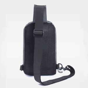 Bolso de Pecho Elegante y de Alta Calidad, Impermeable, Bandolera, Portátil, de Gran Capacidad y Ligero - Product Image 4