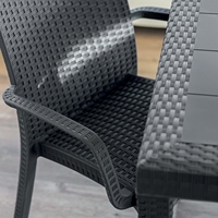 Chaise de jardin Bica Indiana Anthracite avec accoudoirs 59x57x86h cm Fauteuil d'extérieur Effet rotin Polypropylène