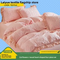 Parure de lit bohème de luxe avec pompons en forme de cœur, 4 pièces, draps en polyester doux à découpes françaises, respirants, esthétiques, tendance, décoration intérieure