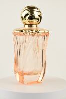 Vente en gros directe – Flacon de parfum de luxe tendance et sophistiqué de haute qualité – Modèle Byron en verre carré avec pompe