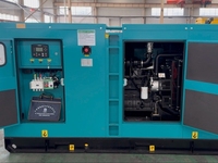 Erdgas-Generatorset 500kW Geschlossene Wasserkühlung Stabiler Betrieb für Gewerbekomplexe und Verteilte Energieprojekte