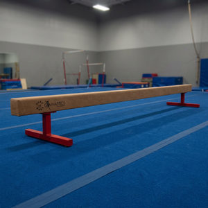 Barra de entrenamiento baja Little Gym de 12' para gimnasio, equipo de madera roja, herramienta duradera para entrenamiento de equilibrio - Product Image 3
