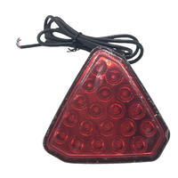 Nouveau 12V rouge stroboscope LED voiture pilote arrêt feu de sécurité feu arrière avertissement frein Signal lampe