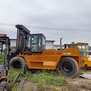 Montacargas Diésel Pesado Usado de 20 Toneladas TCM 44000 lb FD200 FD250 para Contenedores, Contrapesado, Terreno Accidentado, 1 Año de Garantía - Product Image 6
