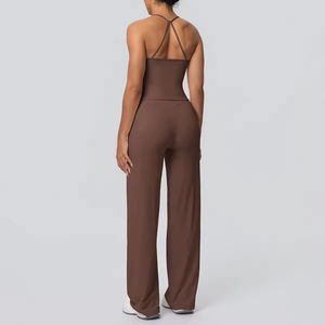 Ensemble de sport 2 pièces pour femme, couleur unie, respirant, comprenant un legging large personnalisé et un débardeur de sport, idéal pour le fitness, la gym et le yoga - Product Image 2