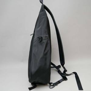 Nueva Mochila Escolar Negra de Poliéster 75D con Bolsillo Triangular con Cremallera, Duradera y de Venta Caliente, Mochilas Deportivas Casuales para Mujer - Product Image 3