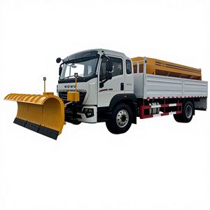 Camion de déneigement lourd HOWO, lame à neige de <span class=keywords><strong>3</strong></span> mètres, moteur 220 CV, transmission manuelle à 8 vitesses, déneigement multifonctionnel - Product Image 1
