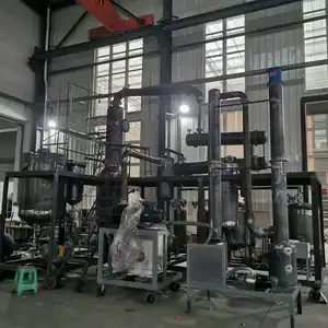 The company independently developed catalyst waste oil distillation equipment