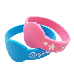 Pulsera personalizada pulsera de silicona forma personalizada deporte goma pulseras de silicona pulsera de silicona personalizada - Product Image 1