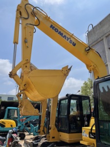 รถขุดไฮดรอลิก Komatsu PC70-8 มือสองจากญี่ปุ่น เครื่องยนต์ฮอนด้าแท้ ปั๊ม 7 ตัน - Product Image 3