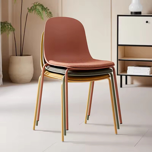 Sedia da Pranzo Moderna Impilabile in Plastica con Cuscino in Tessuto, Gambe in Metallo Colorato per Sala da Pranzo e Ristorante - Product Image 1