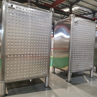 Fermenteur à vin carré de 4000 L, cuve isolée pour une température stable, production de vin de fruits