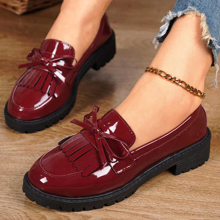 women's professional dress shoes 2024 resistant upper that holds its shape through long shifts Women's Isabela MaxTRAX Soft Toe