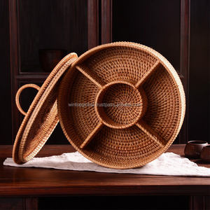 ตะกร้าเก็บของสานมือพร้อมฝาปิดสำหรับวางบนโต๊ะ วัสดุหวายเป็นมิตรกับสิ่งแวดล้อม เหมาะสำหรับใส่ขนม ของเล่น ของจิปาถะ และจัดระเบียบกุญแจ - Product Image 4