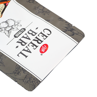 Sachet alimentaire personnalisé imprimé mat à fond plat avec huit soudures latérales, emballage composite pour snacks avec fenêtre transparente, résistant à l'humidité