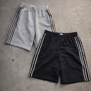 Manufacturer Custom Men's 100% Cotton High Street Casual Oversized Jogger Solid Vintage Baggy Breathable Elastic Waist <b>Shorts</b> - Product Image 1