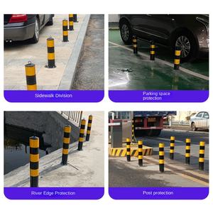 เสาเหล็กกล้าไร้สนิมสำหรับความปลอดภัยบนท้องถนน พร้อมอุปกรณ์จราจร ท่อเหล็กสะท้อนแสง เสาป้องกันการชนแบบยึดติดบนถนน เสาเหล็กชุบสังกะสี - Product Image 3