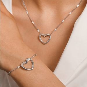 Collier romantique anti-ternissement en or 18 carats, véritable acier inoxydable, ensemble de colliers en forme de cœur pour femmes, hommes et filles - Product Image 2