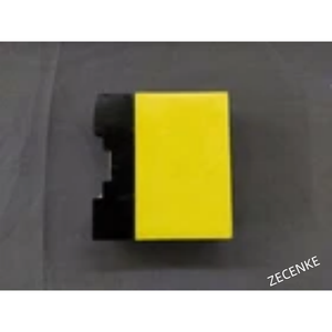 Barrera <span class=keywords><strong>Zener</strong></span> IDEC IZBARL EB3A-21303 EB3A-21303-EK168 Usada - Product Image 2