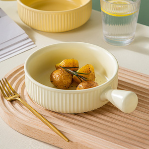 Tazón de cerámica personalizado con asas, perfecto para uso doméstico, incluyendo tazones para hornear, tazones para ensalada de frutas e inspirados en Morandi. - Product Image 4