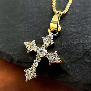 Collar con Colgante de Cruz para Mujer y Hombre, Latón Chapado en Oro de 18K, Circonita Cúbica, Joyería Religiosa Cristiana al por Mayor - Product Image 2