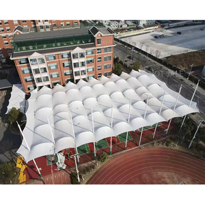 Structure de membrane tendue à grande portée de haute qualité pour l'extérieur, en acier Q235, à double treillis, pour les terrains de padel et les sites sportifs - Product Image 1
