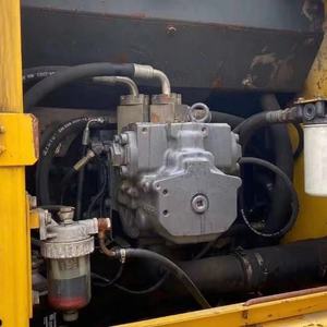 Excavadora de cadenas Komatsu PC220-7 pintada de amarillo. Excavadora de cadenas Komatsu PC220-7 usada, el rendimiento es - Product Image 5