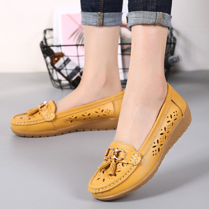 Hot-Selling Plus Size Women's Spring Genuine Leather Hollow Shoes Lazy Women's <b>Clogs</b> Rubber Sole Mom Shoes - Product Image 2