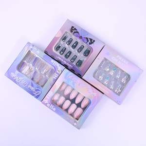 Boîte d'emballage anti-poussière en <span class=keywords><strong>papier</strong></span> violet personnalisé pour ongles artificiels conception <span class=keywords><strong>papillon</strong></span> <span class=keywords><strong>presse</strong></span> à ongles organisateur d'affichage - Product Image 1