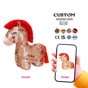 Juguetes de Peluche Personalizados con Forma de Caballo Rojo Festivo para el Año del Caballo, Hechos con Técnica de Bordado, Juguetes de Peluche Personalizados - Product Image 1