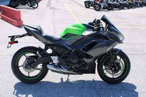 Ventes ORIGINALES 2024-2025 Kawasakis <span class=keywords><strong>Ninja</strong></span> <span class=keywords><strong>650</strong></span> KRT Edition Nouvelle moto de sport prête à exporter dans le monde entier - Product Image 5