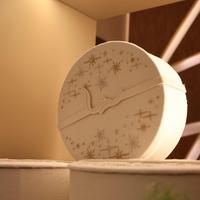Boîte de rangement en papier pour flacons d'huiles essentielles et parfums, broderie artisanale de luxe, cadeau souvenir, emballage rond pour parfum