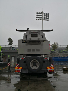 ZTC1100R653 <span class=keywords><strong>Crane</strong></span> Truk Hidrolik 110 Ton <span class=keywords><strong>Crane</strong></span> Mobile Beroda dengan Pompa Mesin & Gearbox Tinggi Angkat 86m Efisiensi Tinggi - Product Image 5