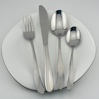 Ensemble de couverts en acier inoxydable 410 poli miroir avec manche uni, couteau, fourchette et cuillère pour la maison et la restauration (vente en gros)