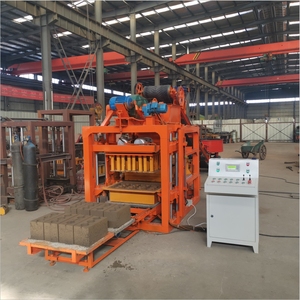 Machine automatique à blocs de béton QTJ4-25, haute capacité de production, pour briques de sable, pavés, bordures et <span class=keywords><strong>hourdis</strong></span> - Product Image 1