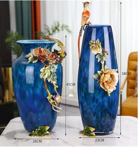 Usine en gros senior moderne décoration douce salon villa verre peint à la main métal avancé vase en émail créatif - Product Image 2