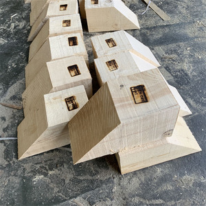 Cuñas Triangulares de Madera de Pino Fumigado de Tianjin Zhongguan de 95*95 mm para Refuerzo de Contenedores - Product Image 2