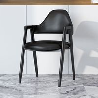 Chaise de salle à manger en acier inoxydable à cadre en A, avec dossier et accoudoirs en cuir, design moderne et minimaliste pour la maison et les salons de thé.