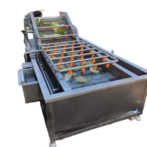Fully automatic fruit and vegetable spray type pesticide residue removal vegetable washing machine, crayfish cleaning equipment