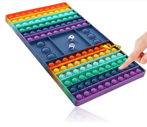Nouveau jeu pop pour enfants, jouet anti-stress Pop Rainbow Chess Board, jouet à bulles à presser, jouet anti-stress pour l'autisme, jeux et cadeaux pour enfants - Product Image 3