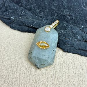 Collier pendentif en or 18 carats avec pierres naturelles : quartz rose, obsidienne, améthyste, œil de tigre, aventurine verte – Bijoux de fête en gros - Product Image 4