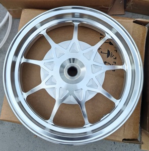 Rines de Aluminio Grabados por CNC para Giorno de 12 Pulgadas 122.5J/122.15J, Llantas Ligeras Personalizadas, Nuevas para Clima Tropical - Product Image 5