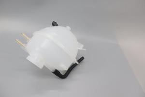 Réservoir <span class=keywords><strong>de</strong></span> <span class=keywords><strong>liquide</strong></span> <span class=keywords><strong>de</strong></span> <span class=keywords><strong>refroidissement</strong></span> du système <span class=keywords><strong>de</strong></span> <span class=keywords><strong>refroidissement</strong></span> <span class=keywords><strong>de</strong></span> la voiture, réservoir <span class=keywords><strong>de</strong></span> récupération <span class=keywords><strong>de</strong></span> <span class=keywords><strong>liquide</strong></span> <span class=keywords><strong>de</strong></span> <span class=keywords><strong>refroidissement</strong></span> 1304237 9202200 95522493 pour <span class=keywords><strong>OPEL</strong></span> GM - Product Image 3